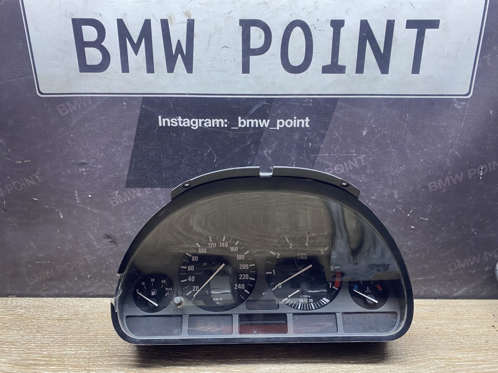 Панель приладів BMW E39 (МКПП) бензин VDO